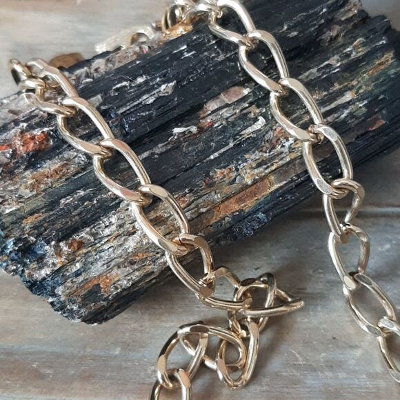 Sundance Heavy Gold Link Chain Necklace 30" - Picture 6 of 8